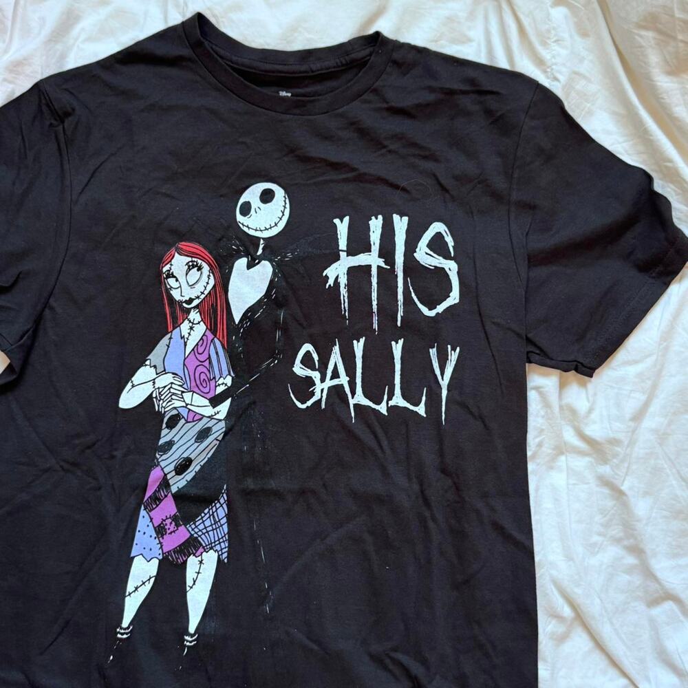 Nightmare before christmas graphic tee sz m his Sally emo hot topic romantic‎ - Picture 3 of 6